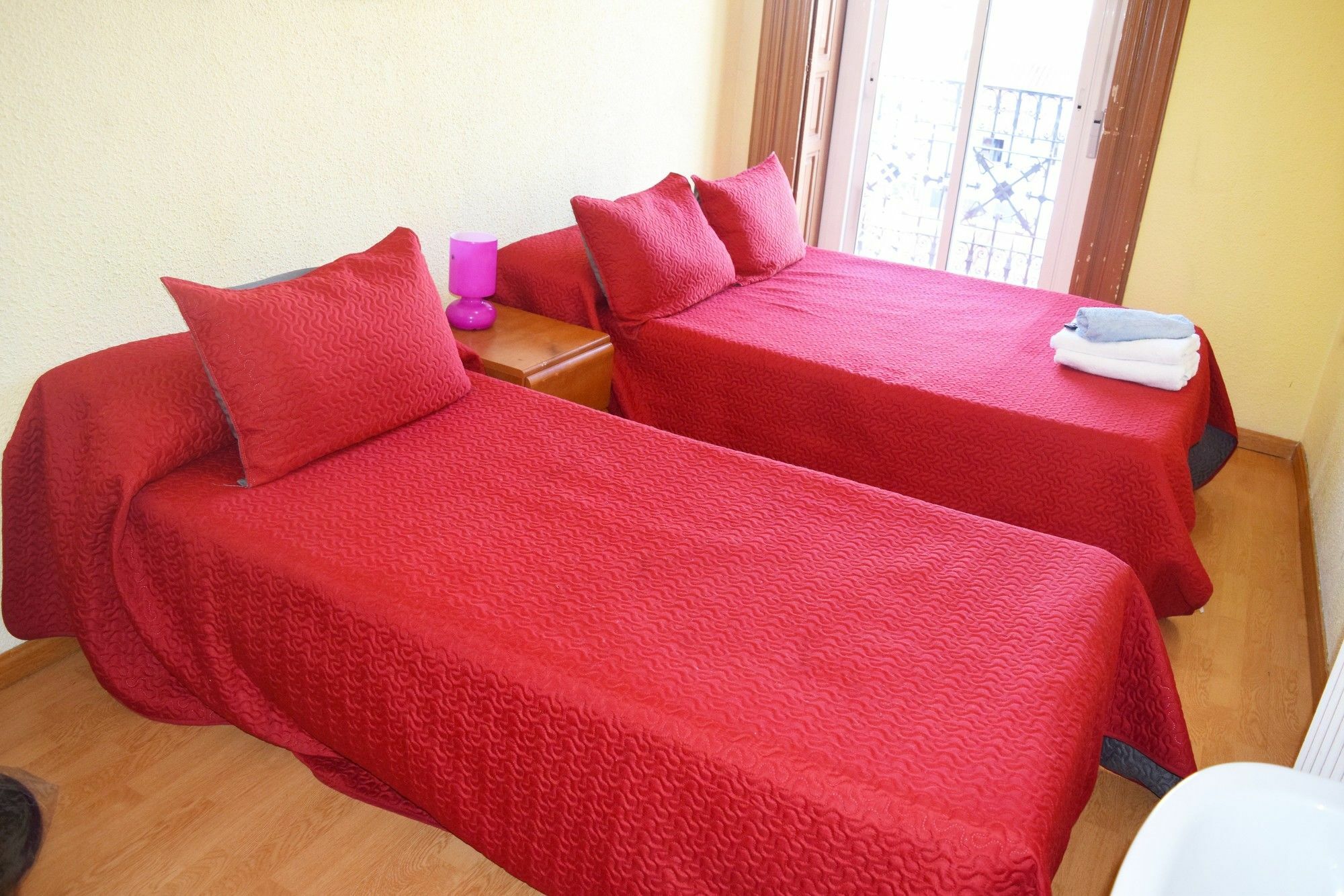 Hostal Numancia Madrid Exteriér fotografie